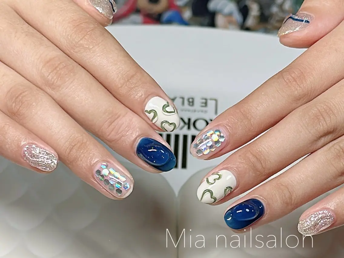 ショート ハンドネイル Mia ネイルサロンのネイルデザイン