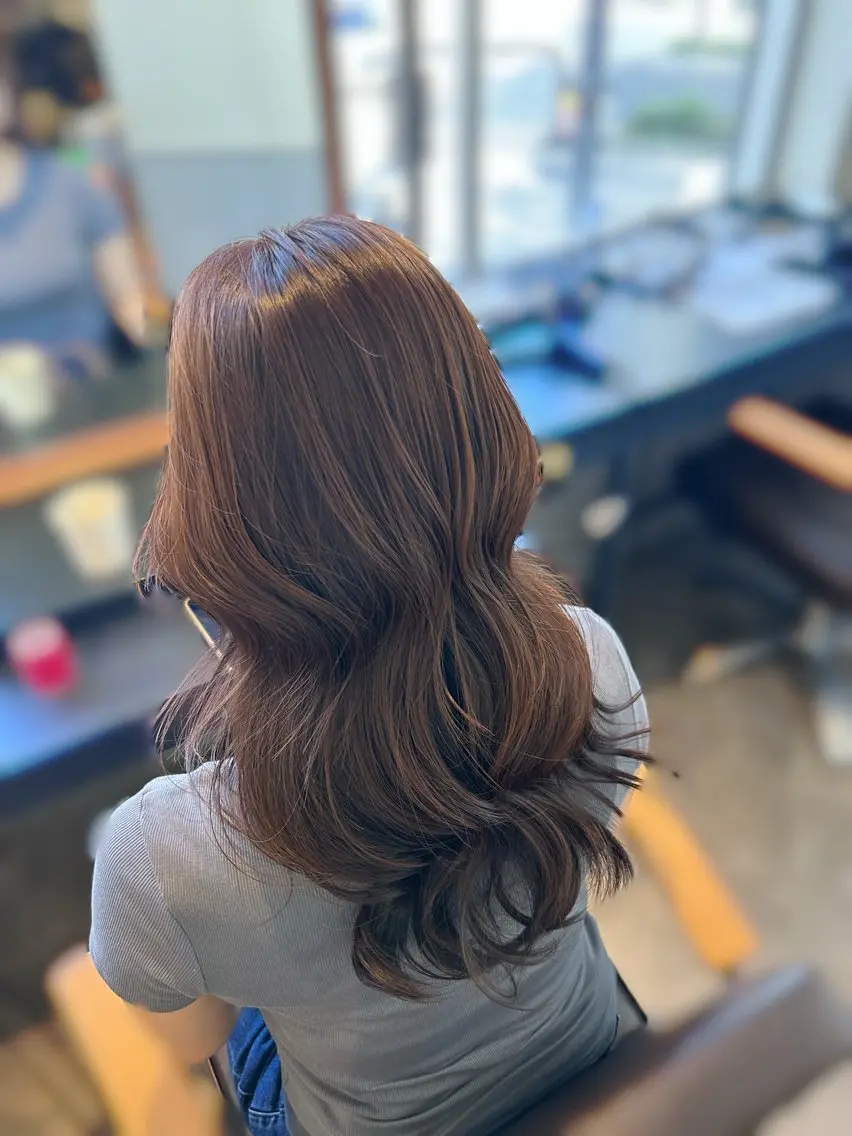 ロング ヘアカラー siki kanahaのヘアスタイル