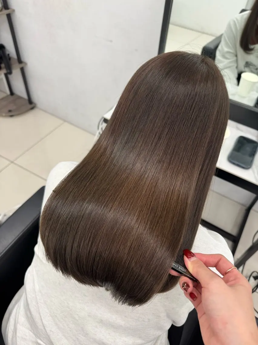 セミロング カラー パーマ ヘアアレンジ グレージュ ヘアカラー トリートメント 🫧艶髪🪽 Karinのヘアスタイル