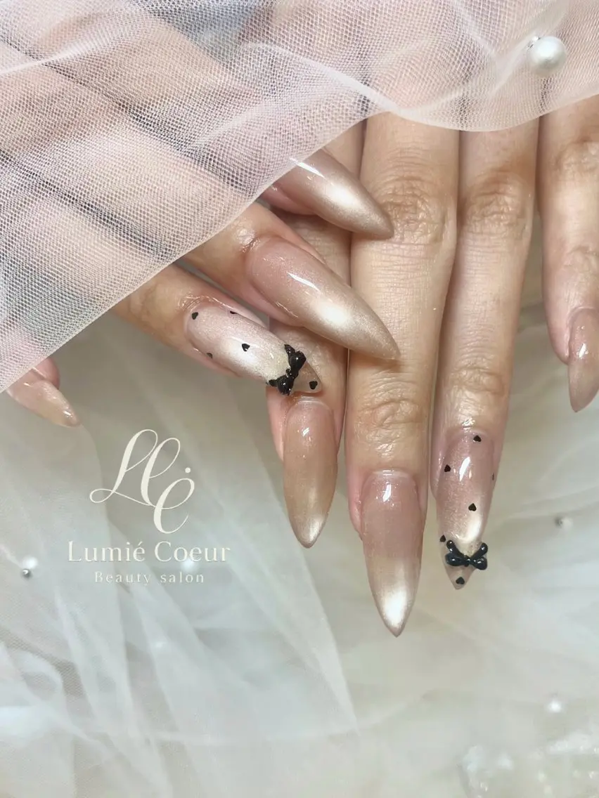 ネイル ドット 氷ネイル・うるうるネイル マグネットネイル フットネイル LumiéCoeur Nanaeのネイルデザイン