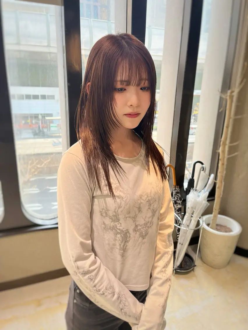 セミロング カット ヘアカラー トリートメント 💖艶ハイトーン髪質 改善💖ケンシンのヘアスタイル