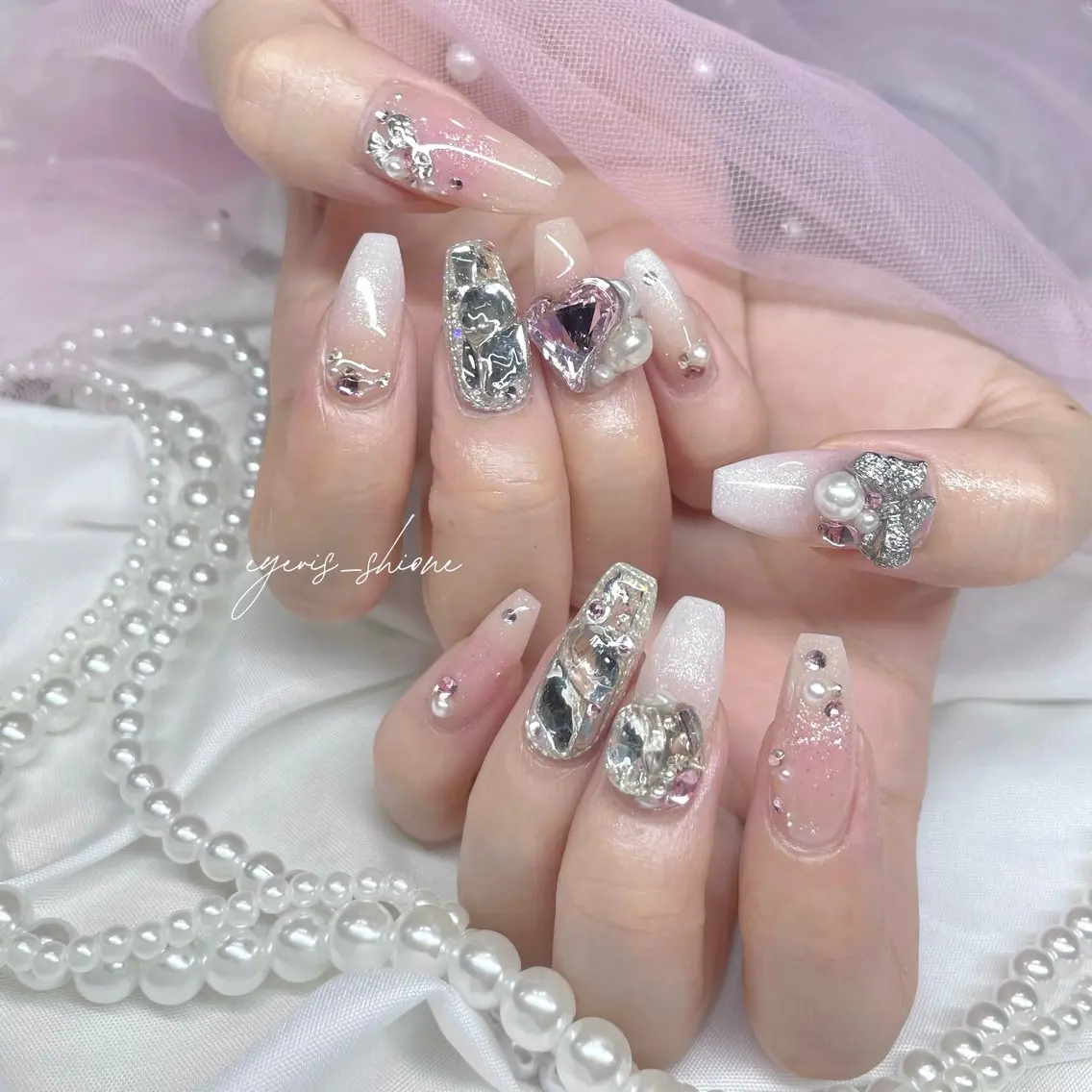 ネイル 持ち込み ROWnail Shioneのネイルデザイン