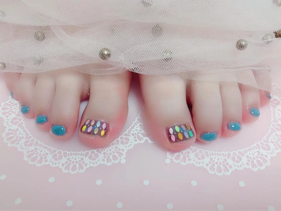 ネイル マジック ミラーのネイルデザイン