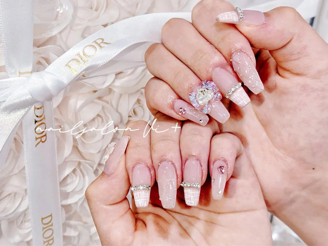 ネイル ハンドネイル ✨Nailsalon Vi+✨のネイルデザイン