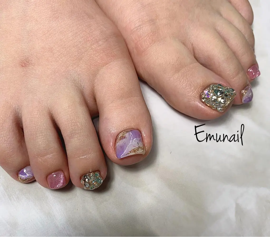 ネイル フットネイル Emu Nailのネイルデザイン