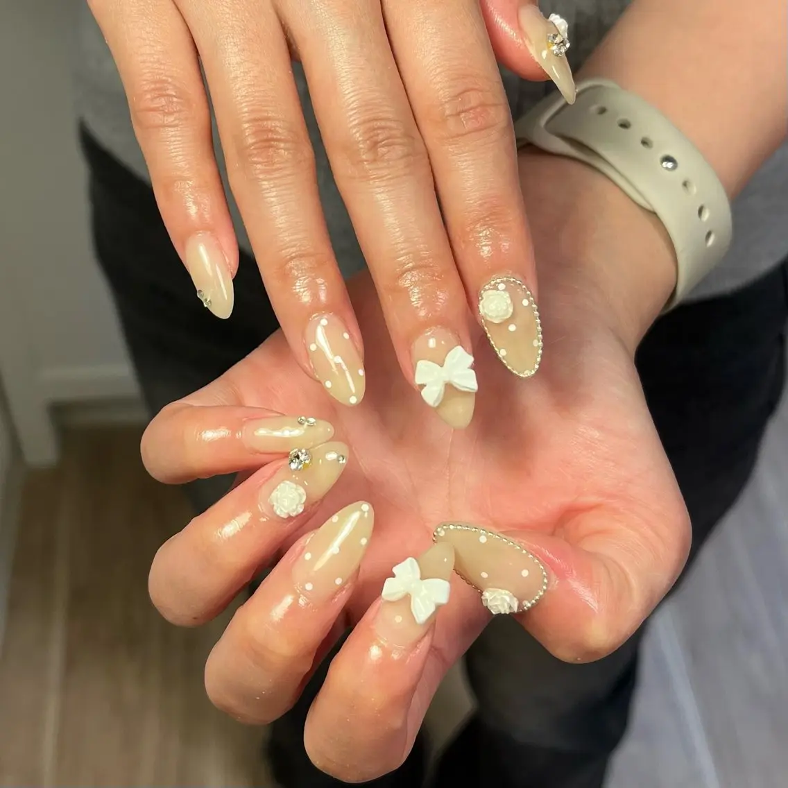 ネイル ハンドネイル フットネイル neroria nailのネイルデザイン