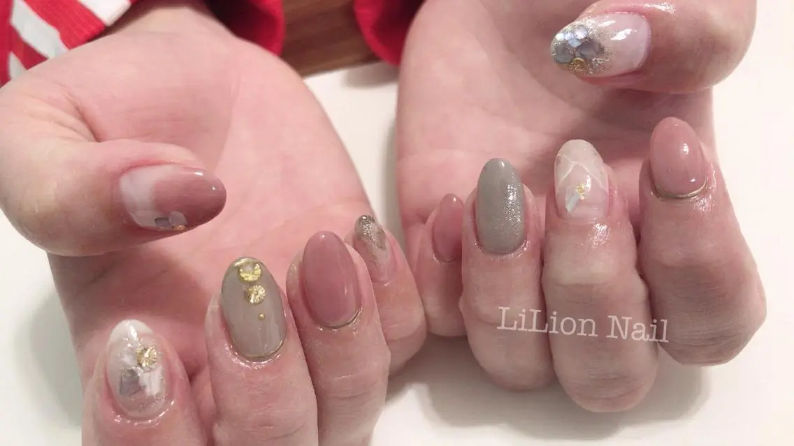 ネイル LiLion Nailのネイルデザイン