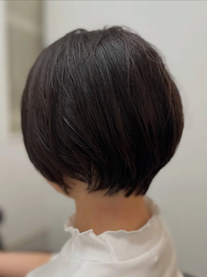 ショート カット ヘアカラー 下野 悠也のヘアスタイル