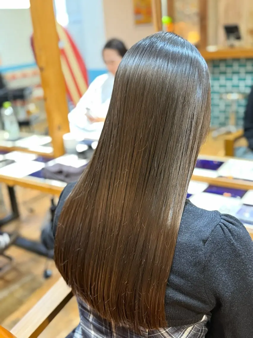 ロング パーマ カット 縮毛矯正 トリートメント 🎨デザイン🥇 美髪・艶髪　日暮千敬のヘアスタイル