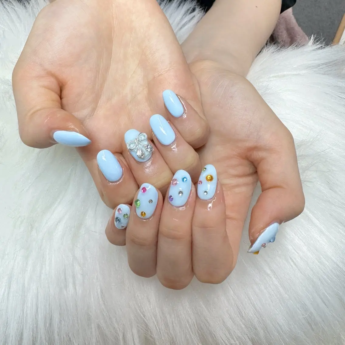 ネイル ハンドネイル 🎀nana🫧 ワンホンネイル🎀のネイルデザイン