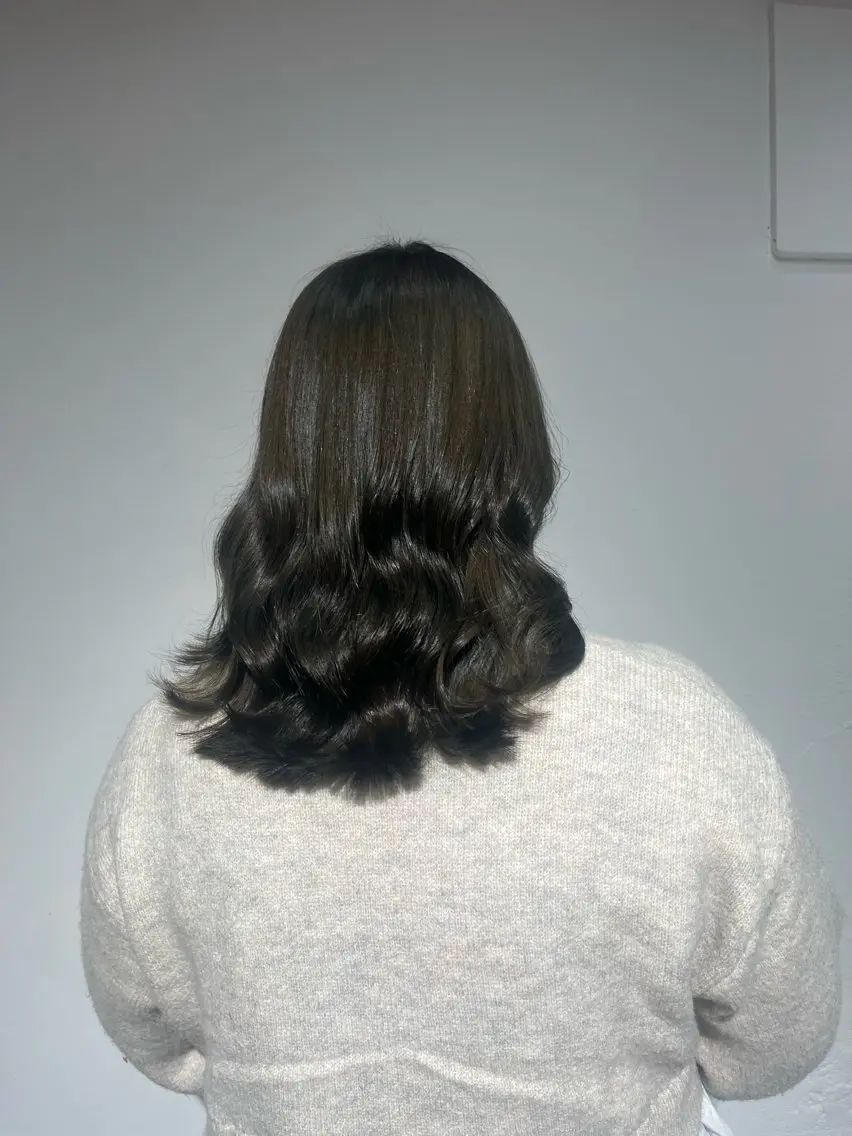 ミディアム 中島 沙也加のヘアスタイル