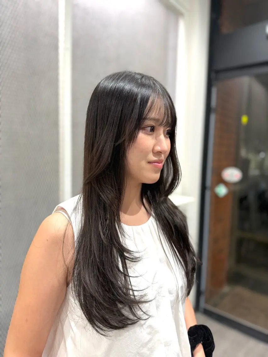 ロング カラー レイヤーカット カット ヘアカラー cocotte🫧 kotomiのヘアスタイル