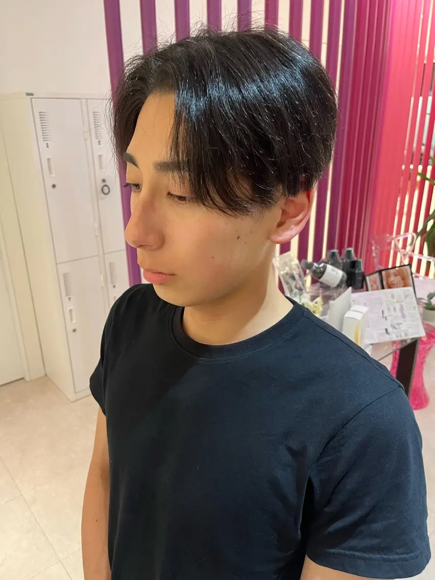ショート メンズ センターパート カット MAO カラーモデル募集中のヘアスタイル