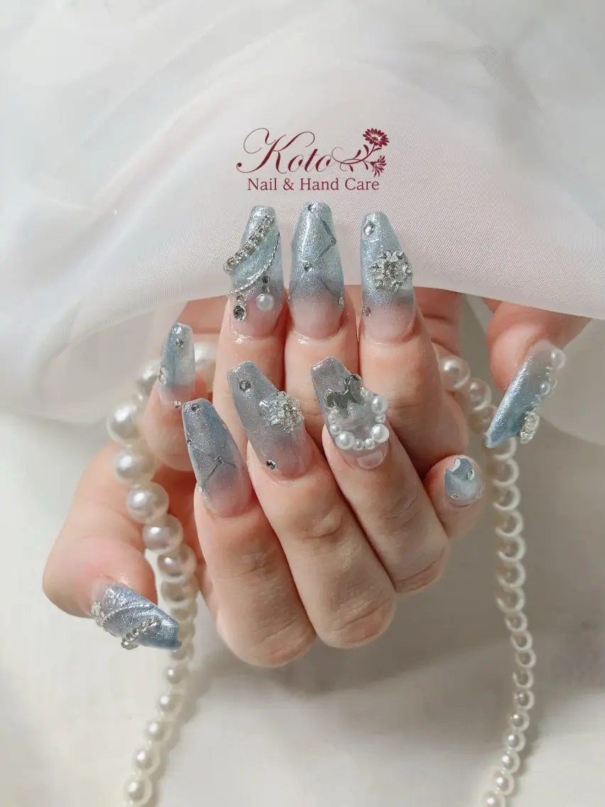 ネイル 長さ出し ジェルネイル 持ち込み ニュアンスネイル 赤色 ハンドネイル Nail Salon KOTOのネイルデザイン
