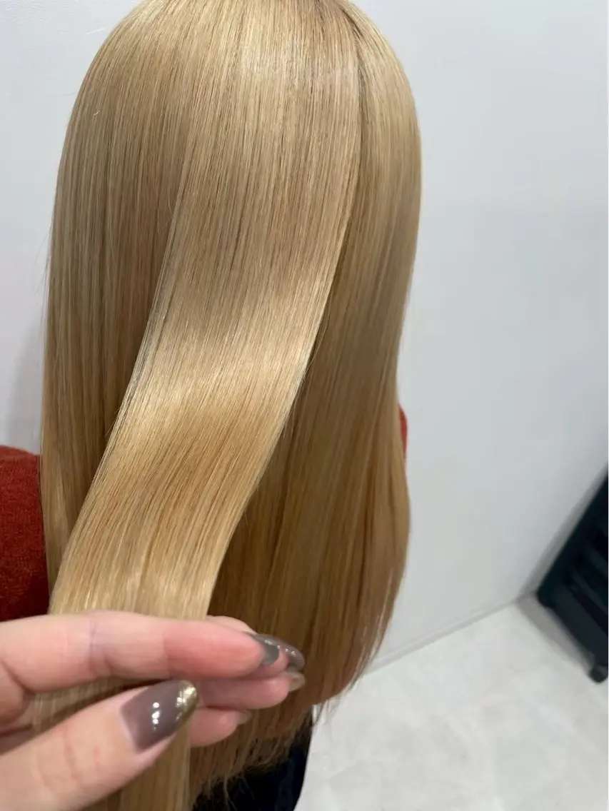 セミロング 縮毛矯正 小林 駿のヘアスタイル