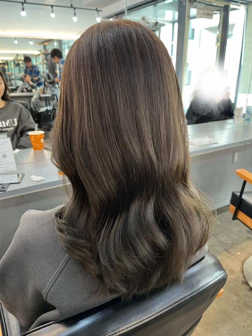 セミロング カラー カット ヘアカラー トリートメント 🌛ダブルカラー 🌜SAYAKAのヘアスタイル