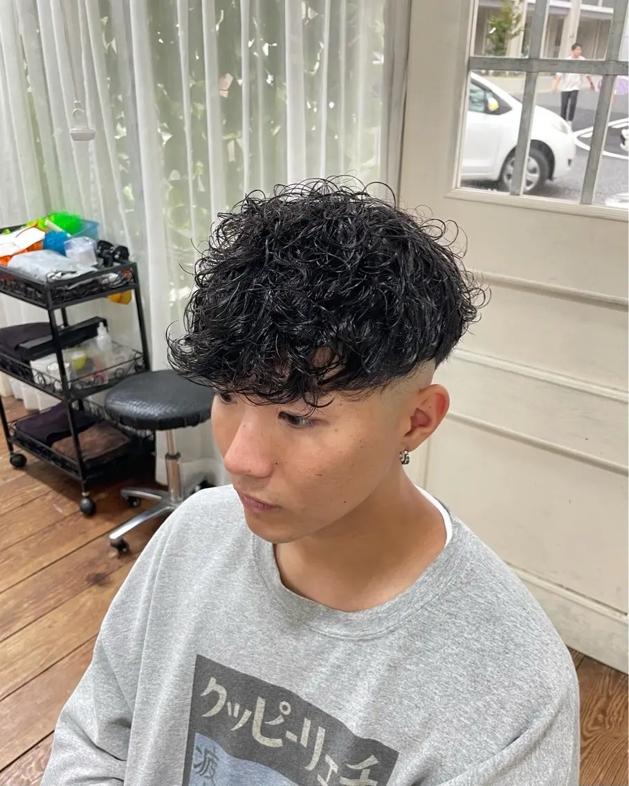 ショート パーマ メンズ カット 姫路アンメリーアン ダンのヘアスタイル