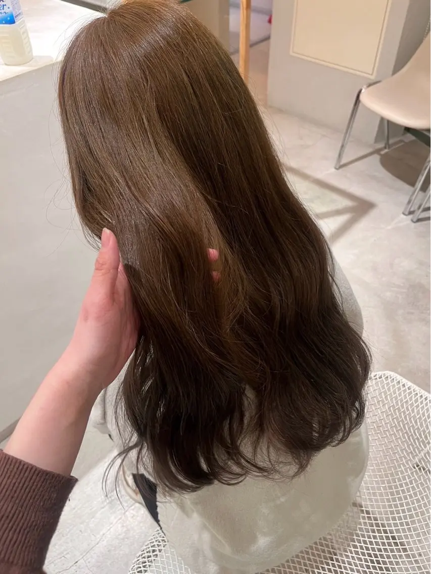 ロング カラー riri🎀 透けカラー/ブリーチのヘアスタイル