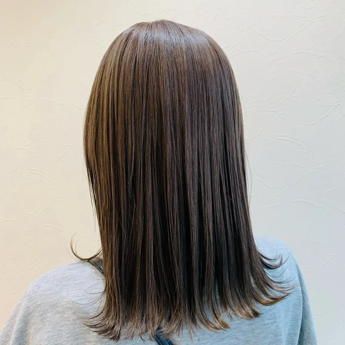 ロング COA GINZA 成嶋秀晟のヘアスタイル