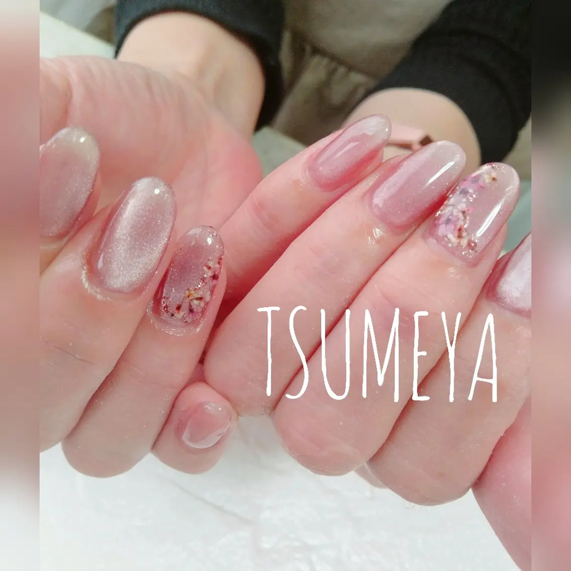 ネイル マグネットネイル シンプルネイル ハンドネイル _TSUMEYA _のネイルデザイン