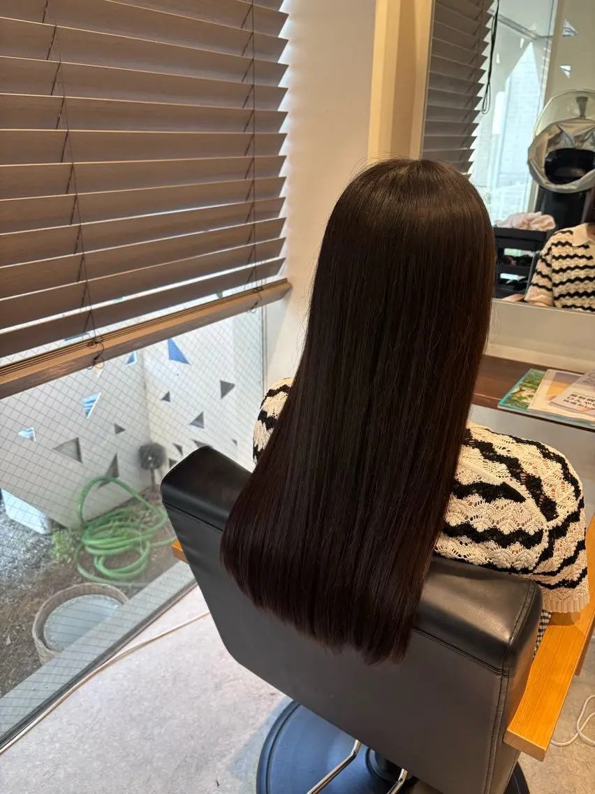 ロング 真鍋 月音のヘアスタイル