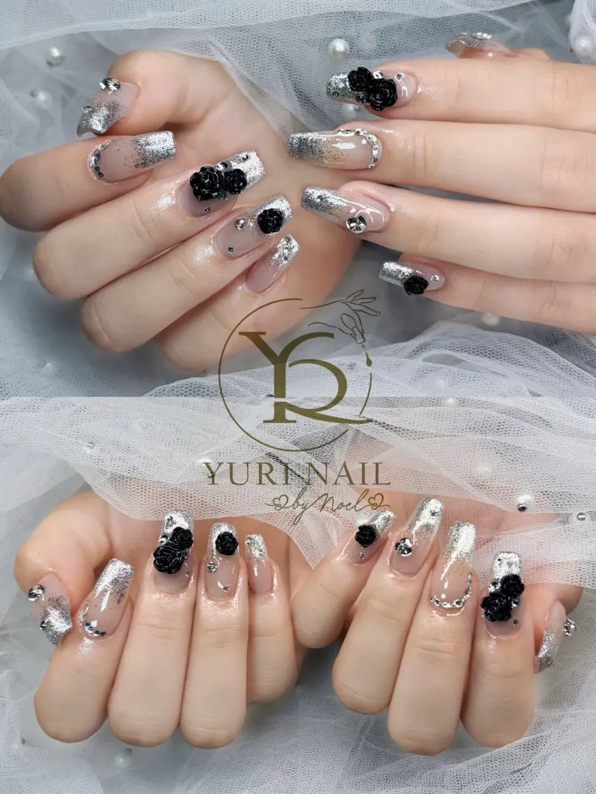 ネイル チークネイル フットネイル グラデーション 韓国ネイル 持ち込み ハンドネイル フットネイル ハンドケア YURI Nail NARITAのネイルデザイン