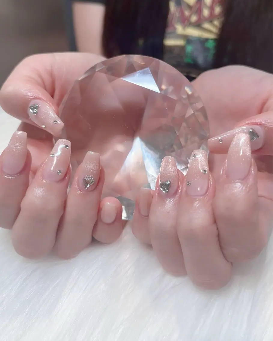 ネイル アートネイル KOKONA 🎀のネイルデザイン