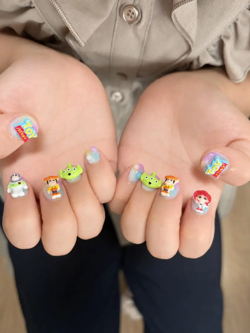 ネイル Rsh nailのネイルデザイン