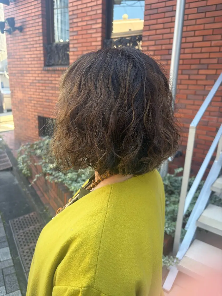 ミディアム パーマ 江口 花のヘアスタイル