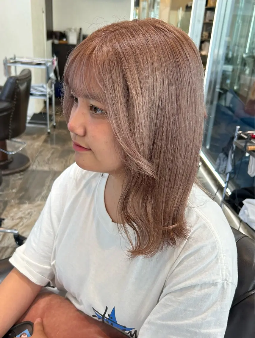 ミニモ学割前髪カット＋ダブルカラーATの写真