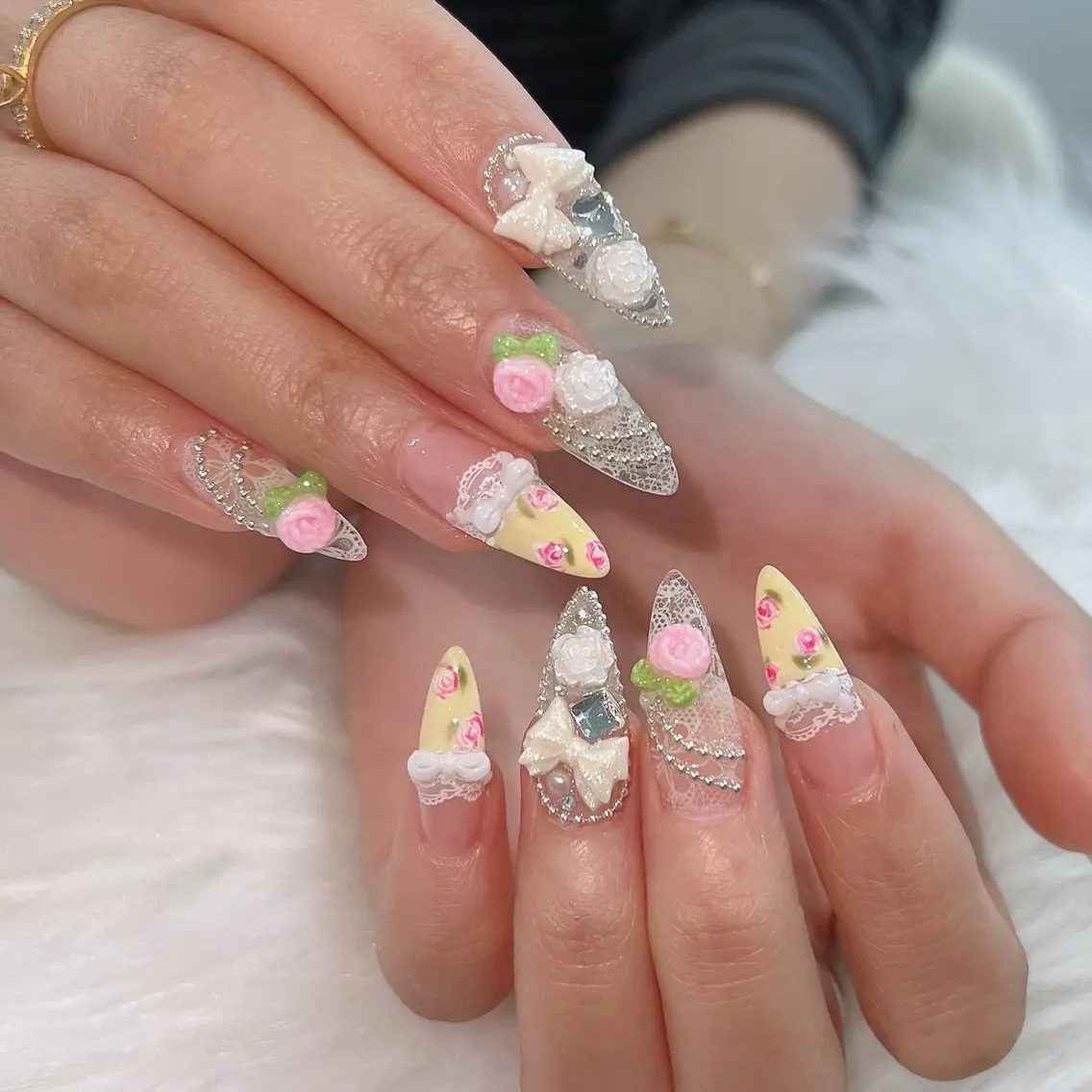 ネイル オーロラネイル ボルドー ブラウン 氷ネイル・うるうるネイル キラキラネイル ハンドネイル Sora  Nail 長さ出し専門店のネイルデザイン