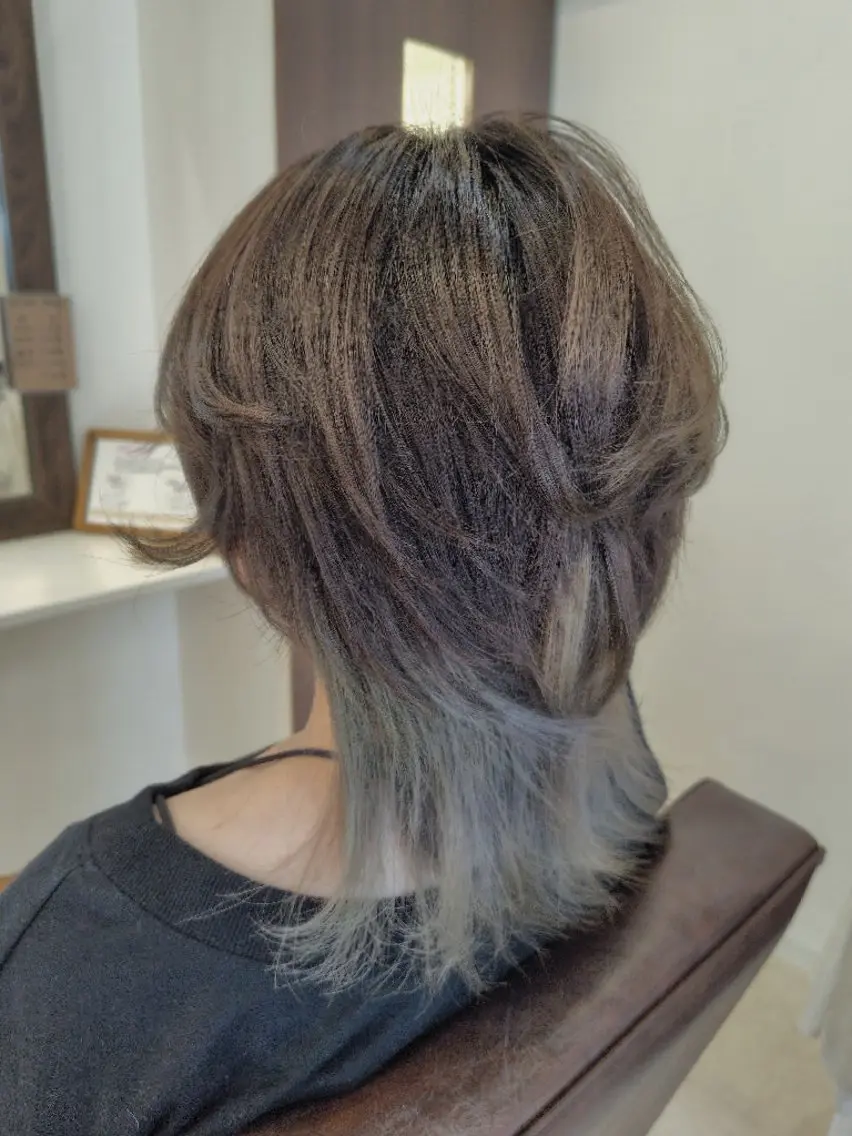 ミディアム カット 三浦 瑞華のヘアスタイル