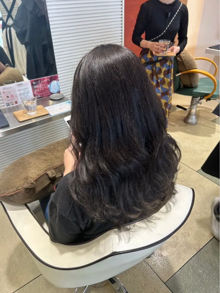 ロング カラー 🩷愛咲🩷レイヤー /透明感カラーのヘアスタイル
