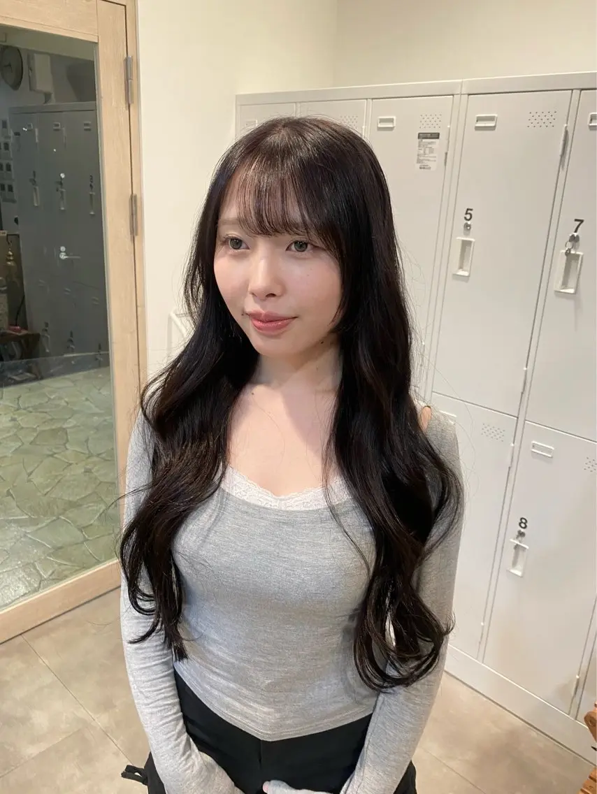 ロング カット ヘアカラー トリートメント 王道かわいい🤍ベー ジュカラー*里々花*のヘアスタイル