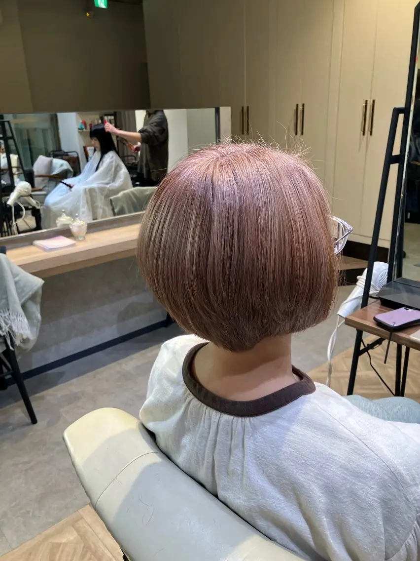 ショート 及川まき オリーブ グレージュカラー♪のヘアスタイル