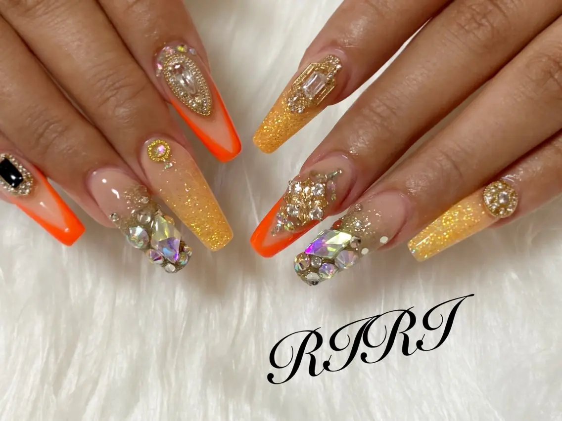 ネイル ジェルネイル キラキラネイル ラメ(グリッター) ロングネイル マグネットネイル riri オーナーのネイルデザイン