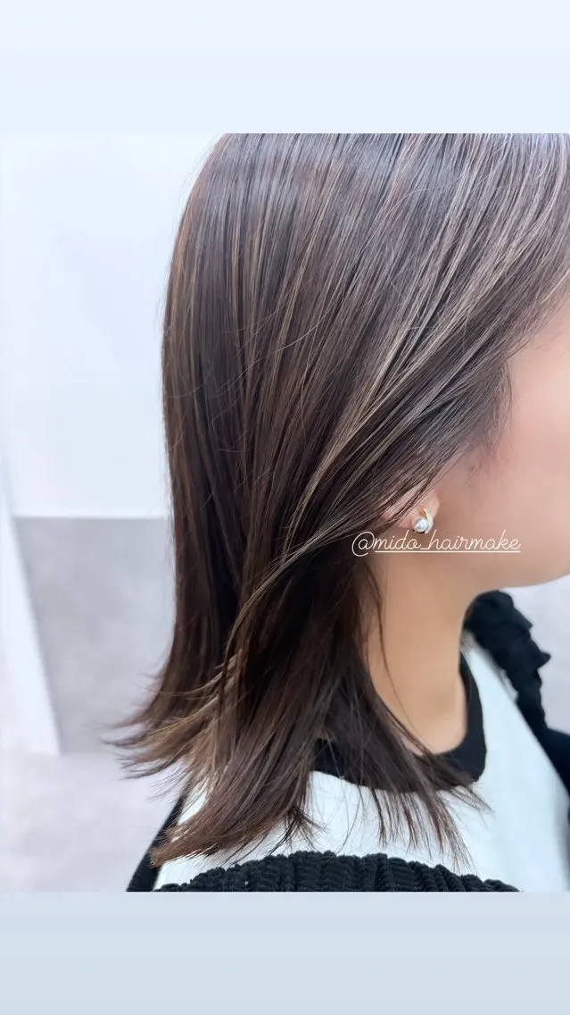 ミディアム MIDORI ミドリのヘアスタイル