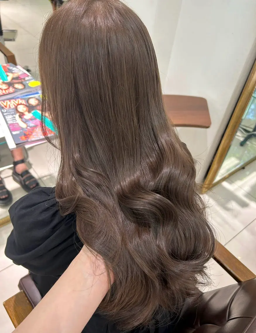 ロング カラー 韓国系艶髪🎀 miyuuのヘアスタイル