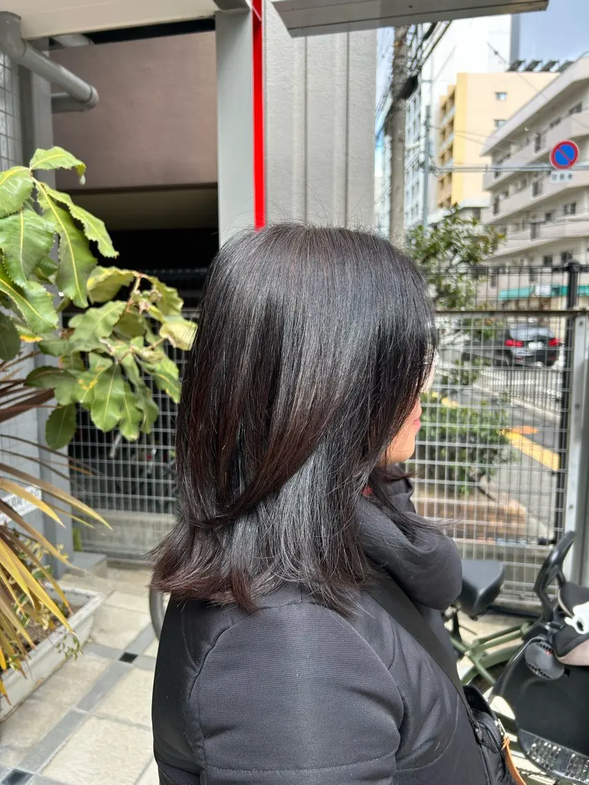 カラー 西村 優那のヘアスタイル