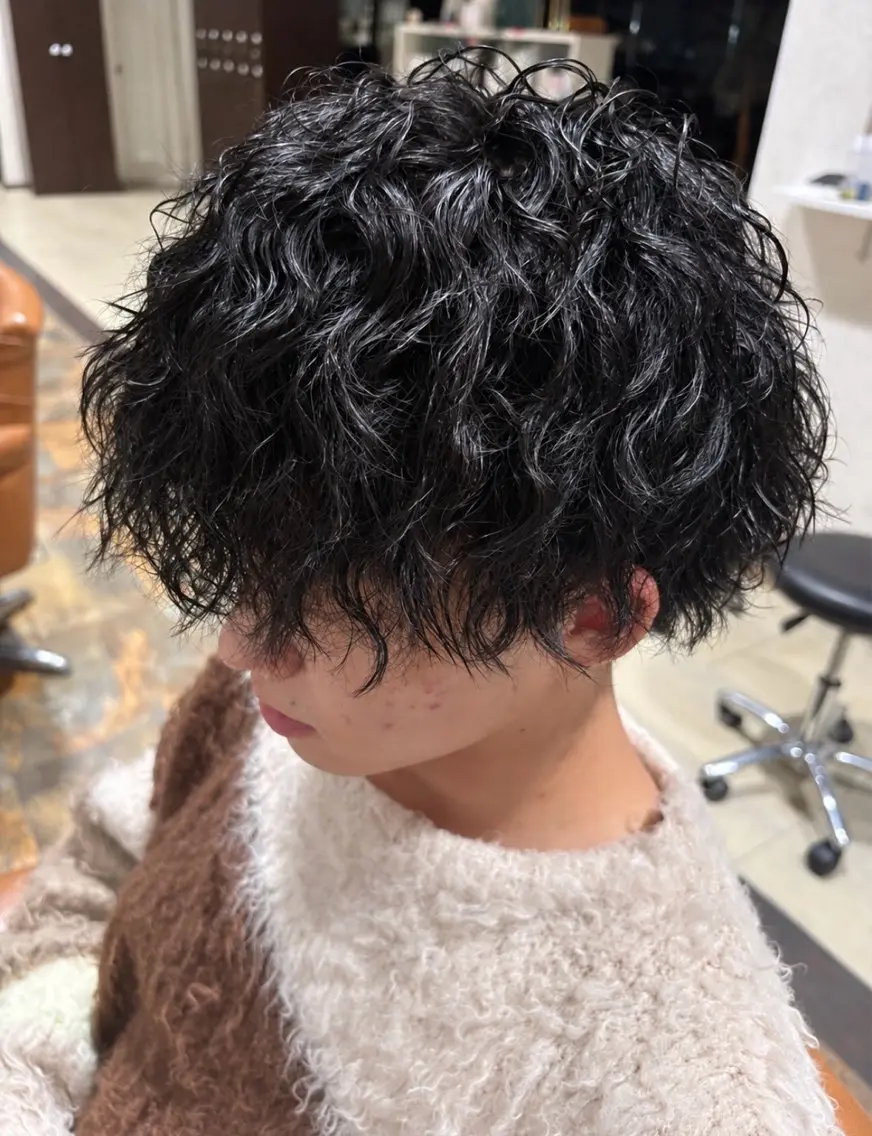 メンズ カット パーマ 🫧美髪&髪質改善 𝔼𝕀𝕄𝕀🫧のヘアスタイル