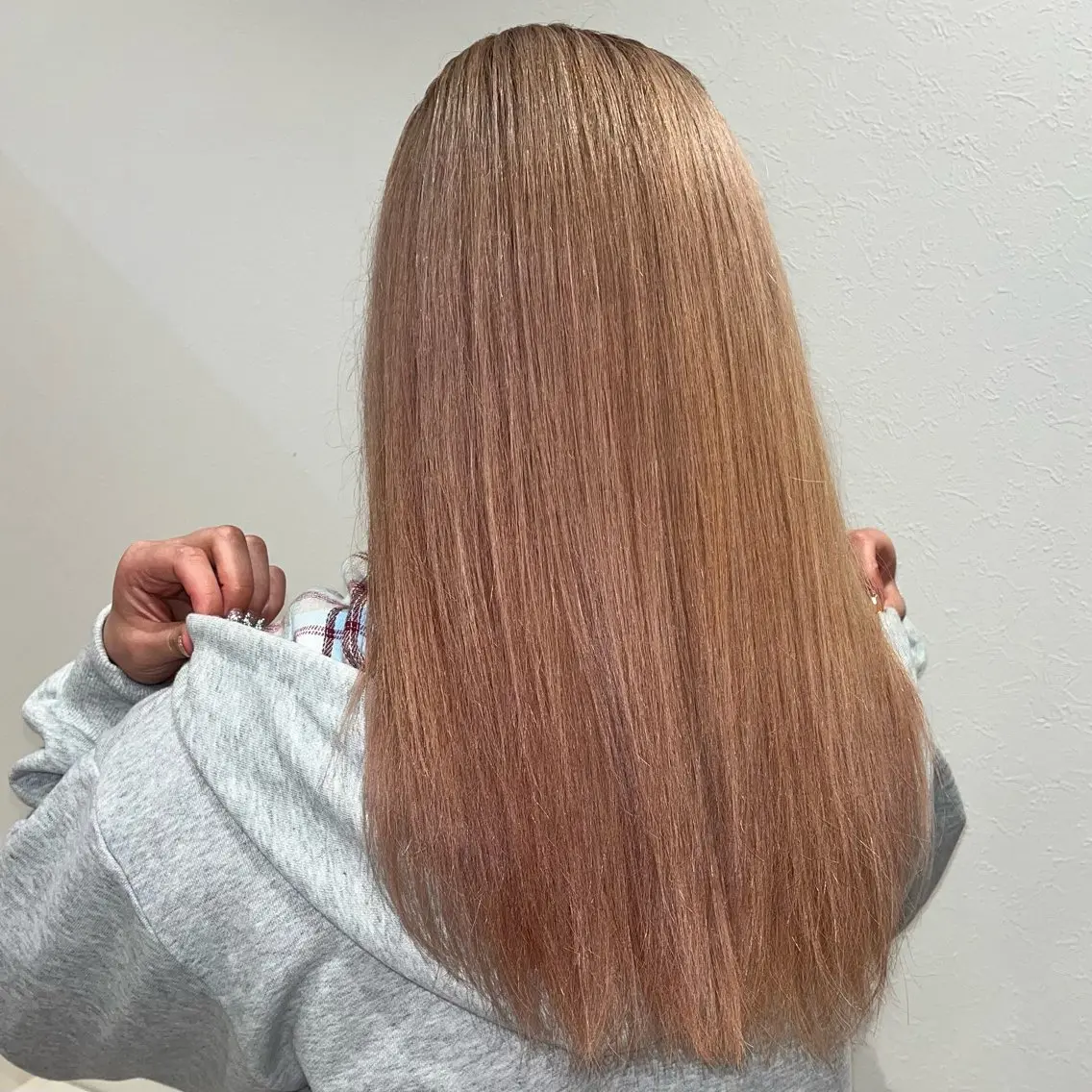 カラー ダブルカラー ピンクカラー 加藤 菜々子のヘアスタイル
