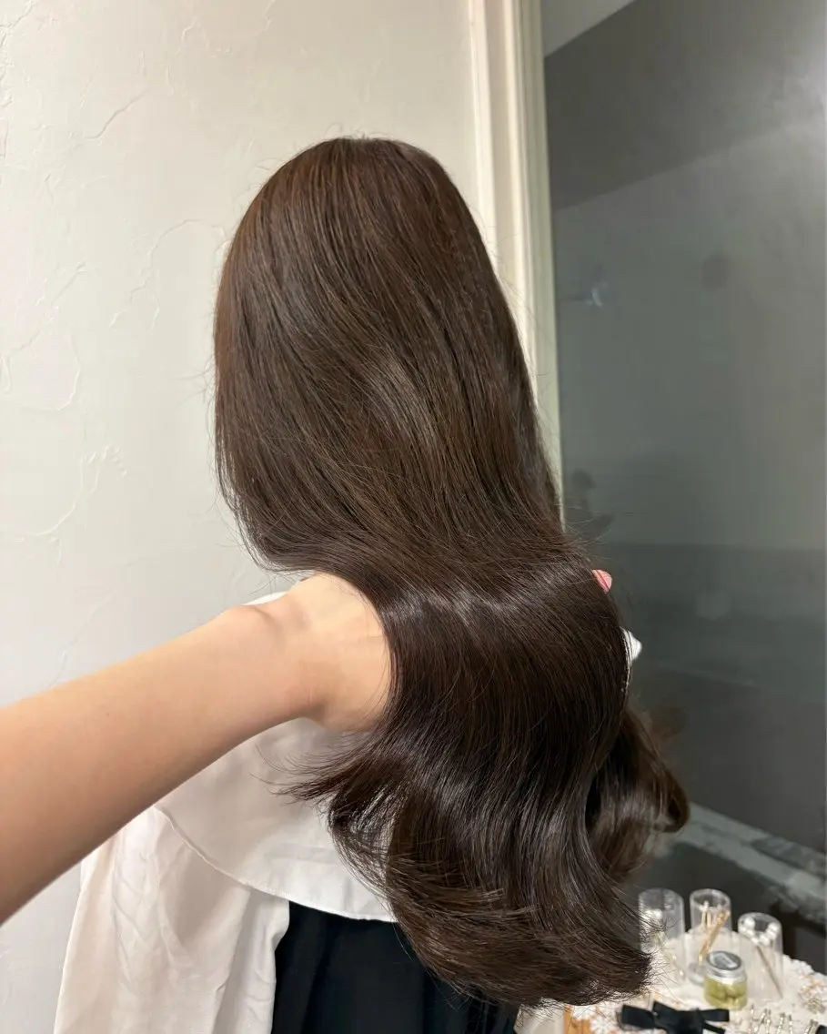セミロング ヘアカラー トリートメント omocha umiのヘアスタイル