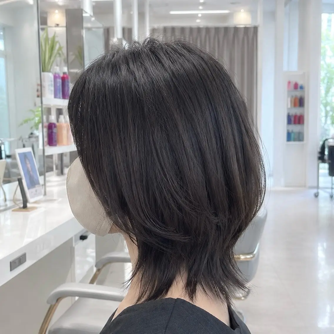 ミディアム ミディアムレイヤー レイヤーカット カット 藤原 亜美🤍のヘアスタイル