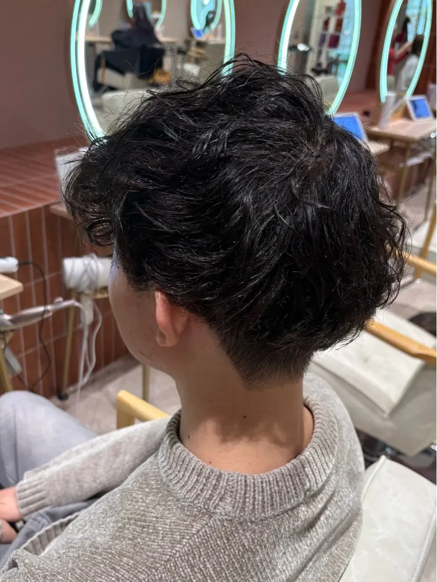 ショート メンズ 刈り上げ カット デザイン/ボブ/ メンズ/ココネ⭐️のヘアスタイル