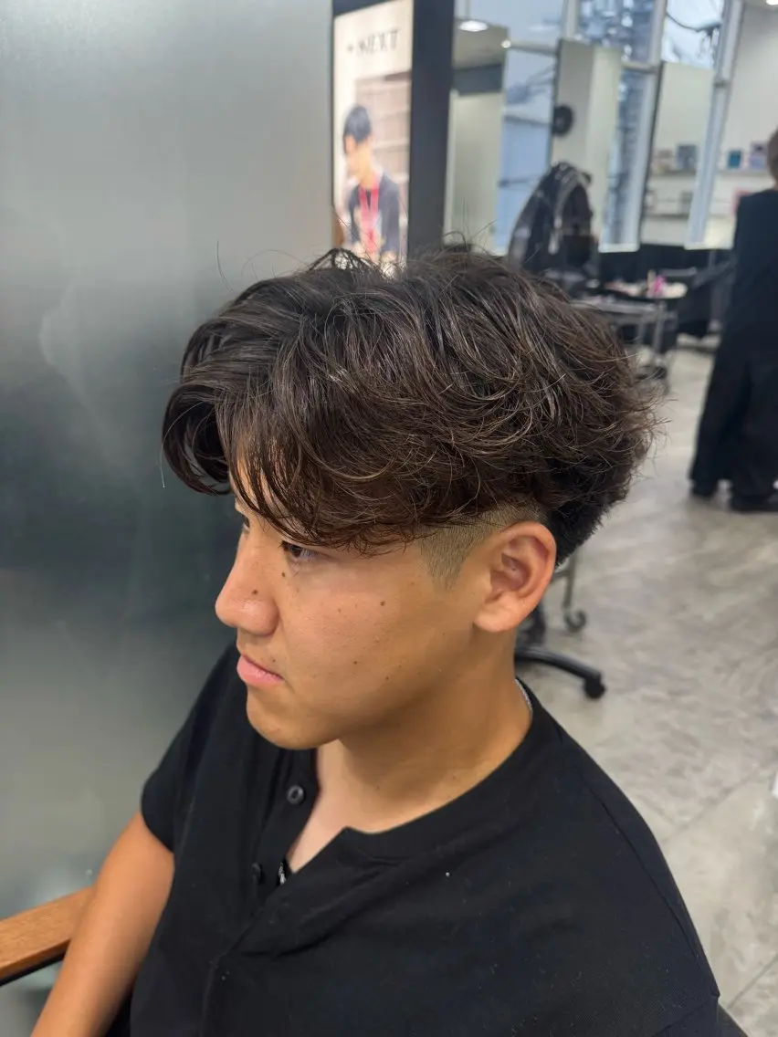 ヘアアレンジ メンズ カット パーマ 天野 愉月のヘアスタイル