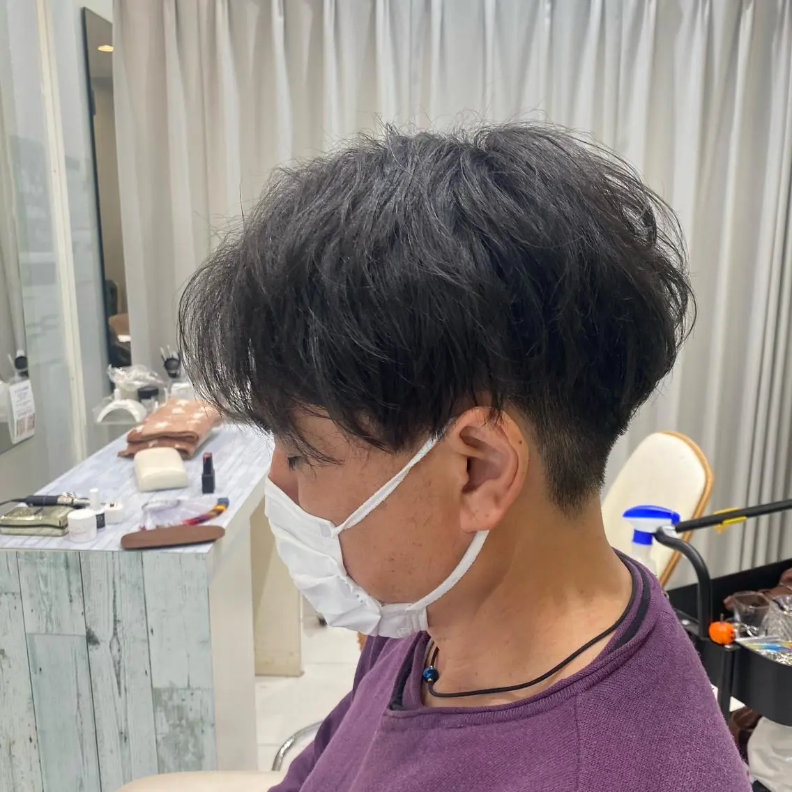 メンズ メンズパーマ メンズツイストパーマ 波巻きパーマ ツイストパーマ カット メンズサロンGRIT 店長　深山一平のヘアスタイル