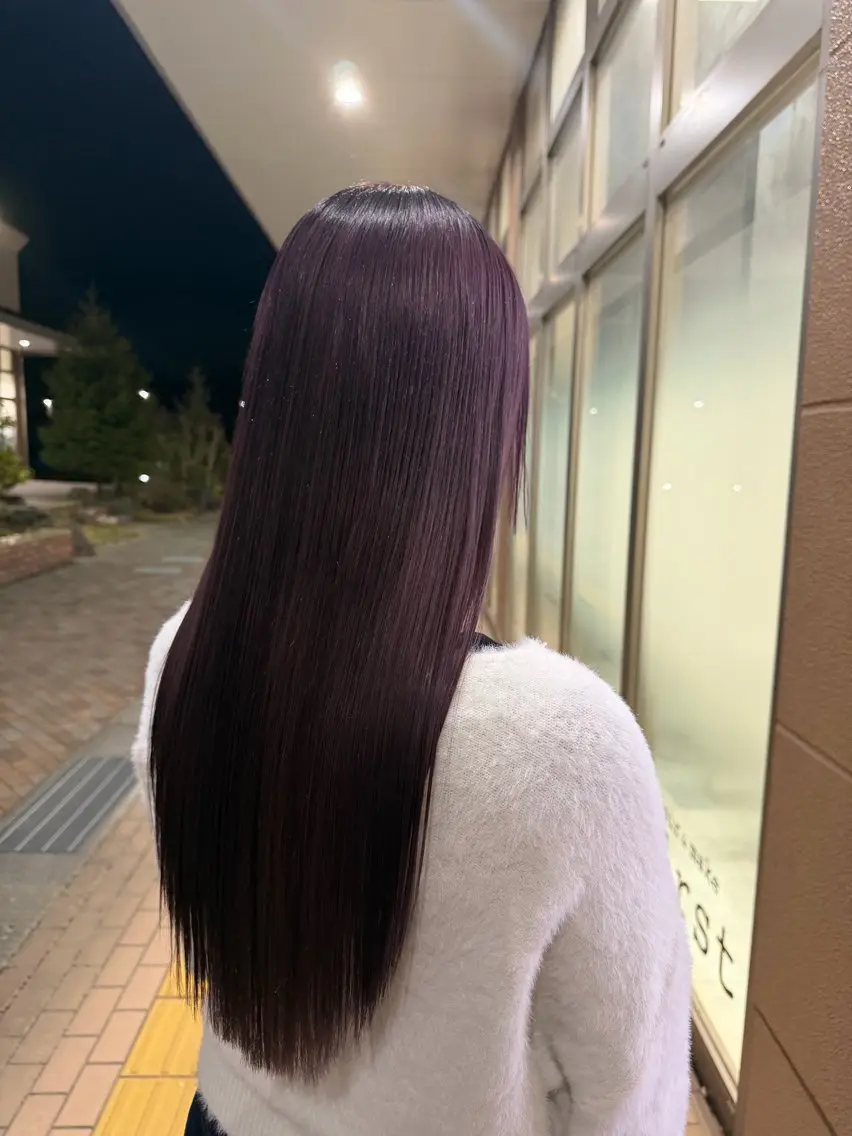ロング カラー ブリーチ レッドカラー ロング 加藤 奈菜のヘアスタイル