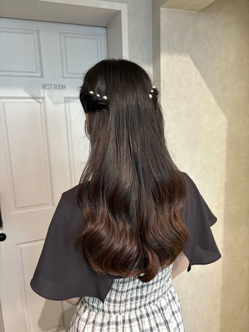 ロング ヘアセット 透明感モテスタイル 💞SHIORI💞のヘアスタイル