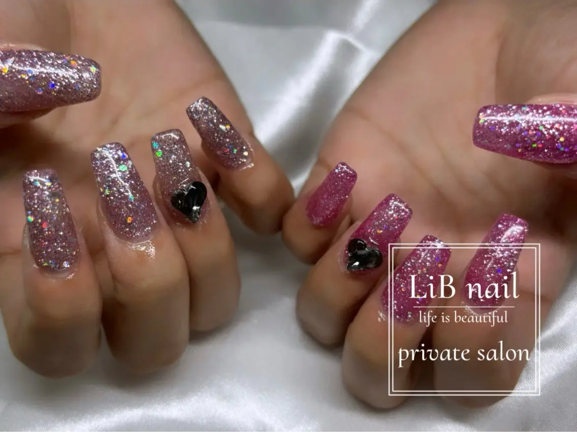 【minimo限定︎💕︎】/オフなし/2色ぬりきり/ラメ可/2つパーツorシールor埋め尽くし💎の写真