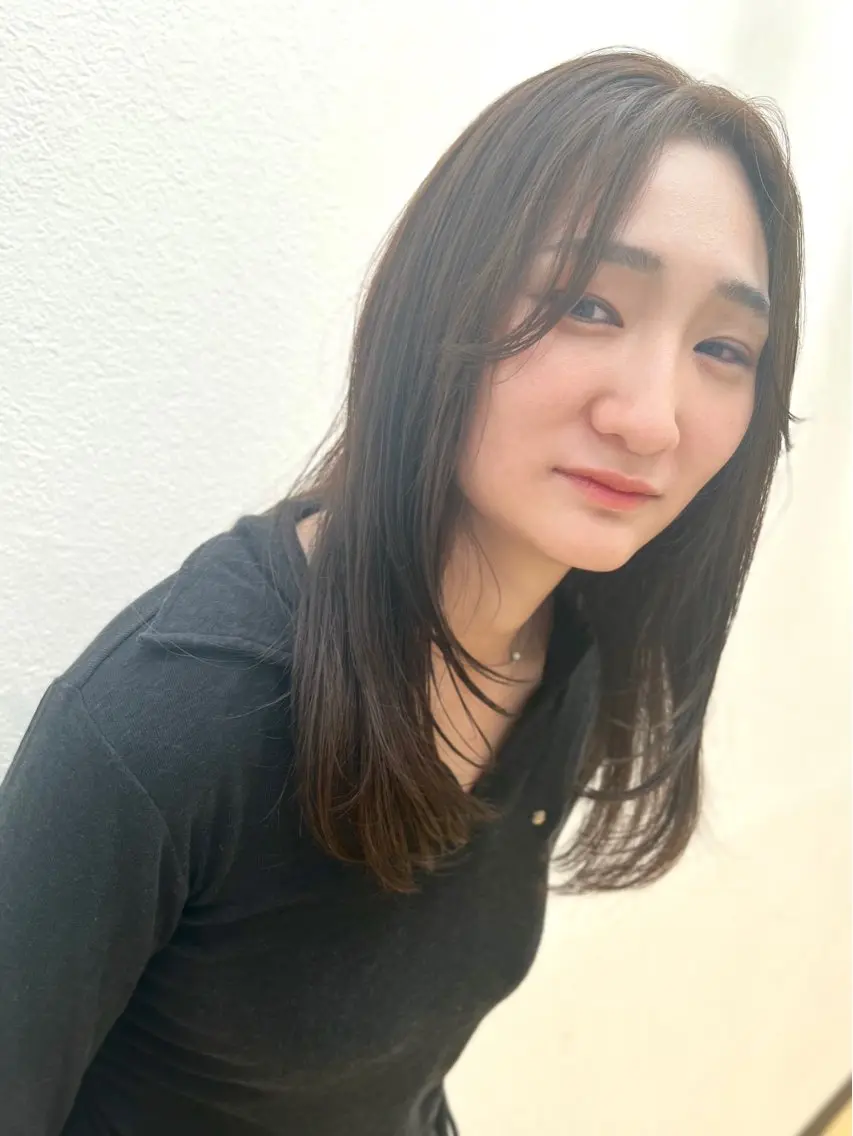 セミロング ハイレイヤー レイヤーカット たけなか ゆいのヘアスタイル